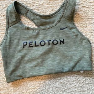 Nike/Peloton size medium bra